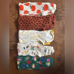 5 Hanna Andersson pajamas -- all 5 for one price